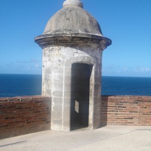 Meet your Posher, Val